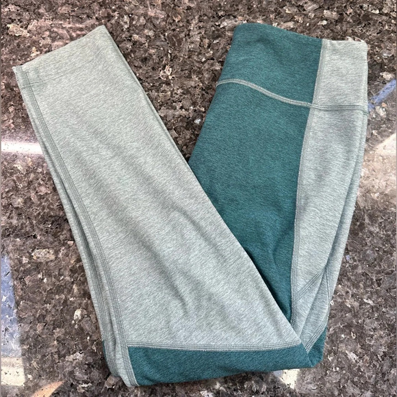 Outdoor Voices x Madewell 3/4 Crop Warmup Leggings Emerald Slate Size Medium M - Picture 9 of 10